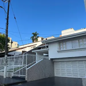 Сasa de vacaciones Casa Independiente, Ciudad Jardin, Cali